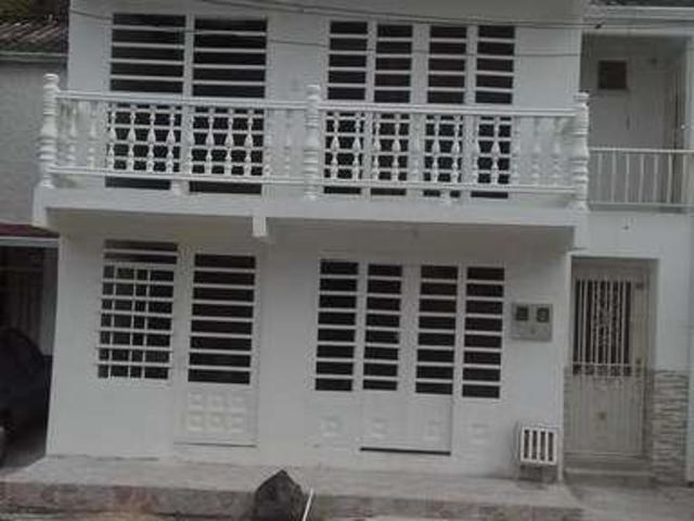 La primer casa que compraron mis papas