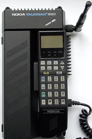 Llegó el Nokia Mobira Talkman