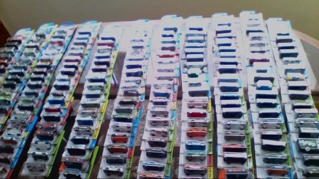 Primera colección de carros de juguete