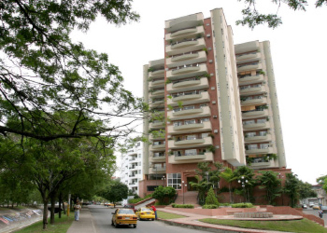 Asalto al edificio Miraflores