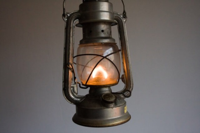 Gas lamps