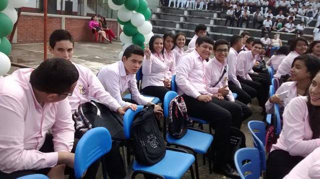 Termine la primaria en colegio  Marco Fidel Suarez