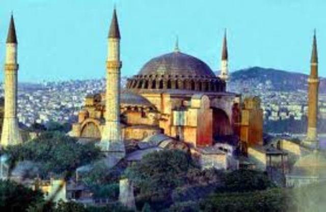 Fundacion de Constantinopla