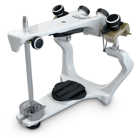 Daniel T. Evens y James Cameron