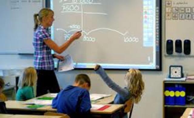 Análise do texto Four in Balance Monitor 2015 que me auxiliou a ter uma visão geral sobre os elementos que compõem uma educação com base na TIC. Texto  acessível em  https://goo.gl/tZPhS0.