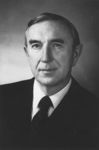 Jhon F. Magee