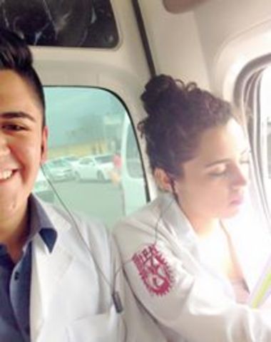 Mi amga quedó devastada después de tanto estudio