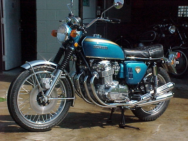 CB 750