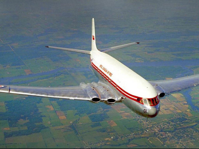 de Havilland Comet produced