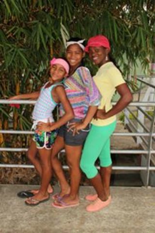 una hermosa tarde con mi mama y mi hermana