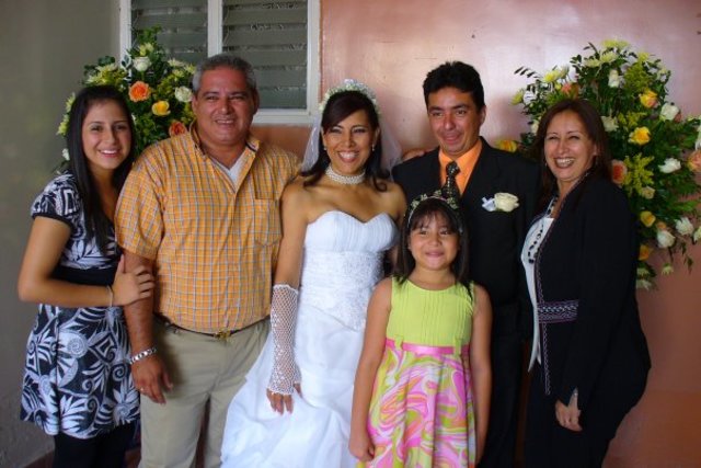 ¡Matrimonio familiar!