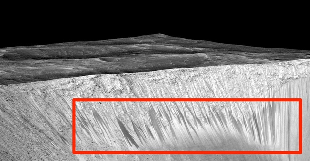 First sighting of mars by the U.S