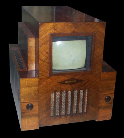 Inici de les veritables emissions