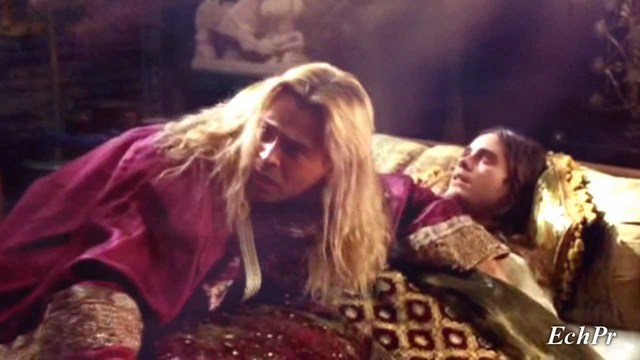 Hephaestion dies. Alexander's close friend.