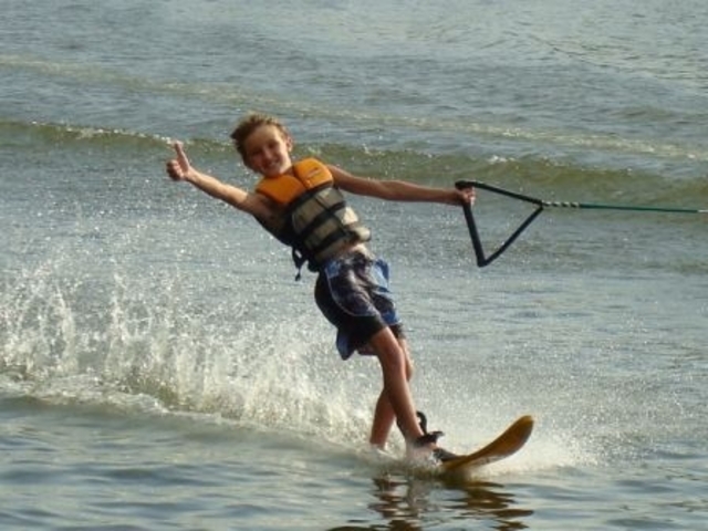 Learned to waterski