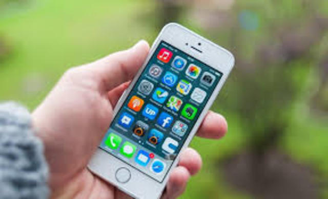 Primer uso de un teléfono móvil