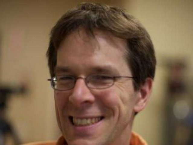 1989: the first hacker of Internet-