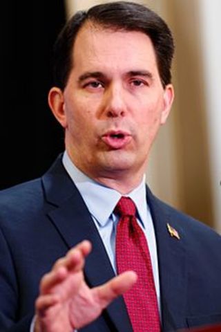 Scott Walker becomes first governor in US history to survive a recall