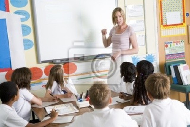 MODELO PEDAGÓGICO TRADICIONAL -DATOS IMPORTANTES