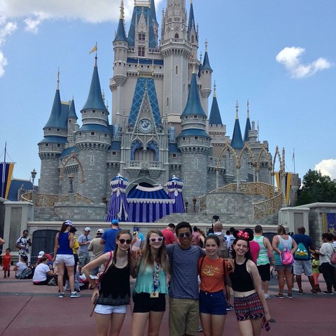 Going to Disney World with 5 of my Closest Friends