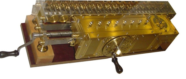 Арифмометр Годфрида Вильгельма фон Лейбница