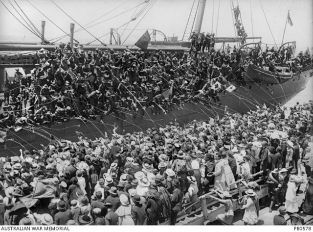 AIF sails from Australia to Europe