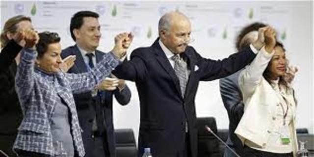 Cumbre de París Cierra Acuerdo Histórico