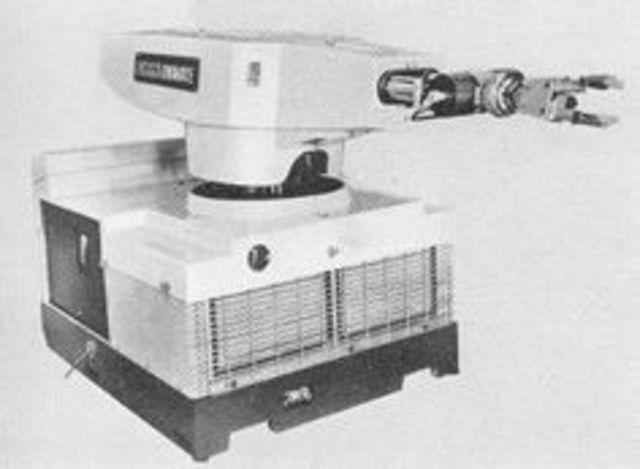 Primer robot industrial sencillo UNIMATE.