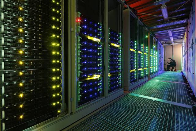 Cerf inicia su tesis doctoral