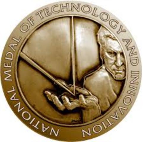 Robert Kahn y Vinton Cerf recibieron The U.S. National Medal of Technology
