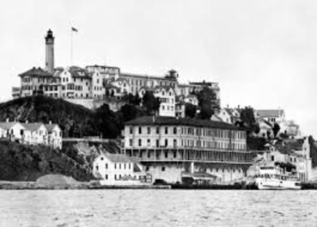 Last Prisoners of Alcatraz Removed