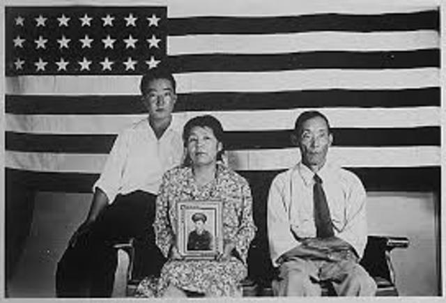 japan internment camps begin