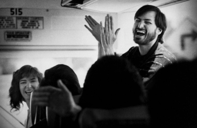 Lo nombran director interino.