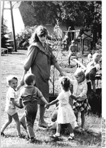 REGLAMENTACIÓN DE JARDINES INFANTILES