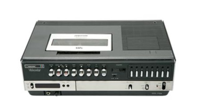 Using VHS Cassettes