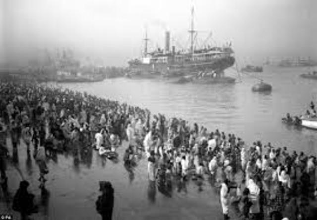 Calcutta's population reaches 120,000