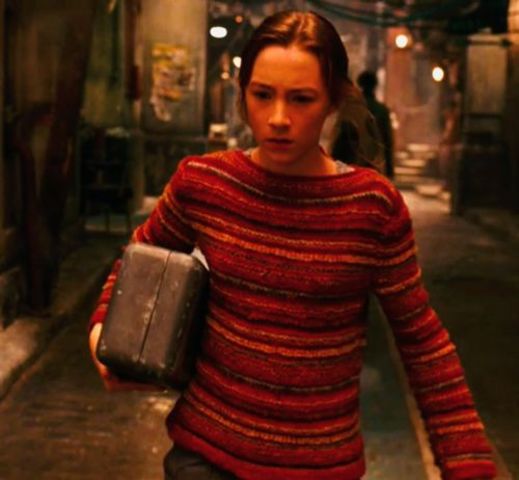 Lina finds a message