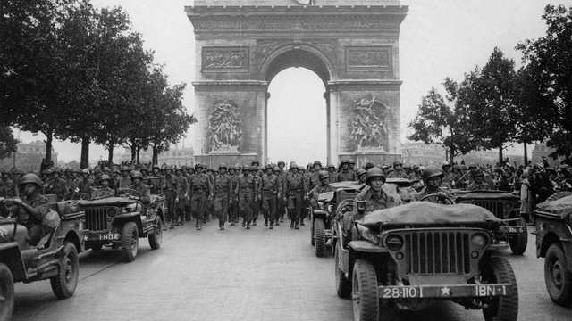 La France et L'Angleterre déclare L'Allemagne guerre