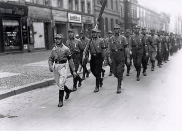 El ejercito de Estados Unidos se mueve hacia Cayey y Arecibo.