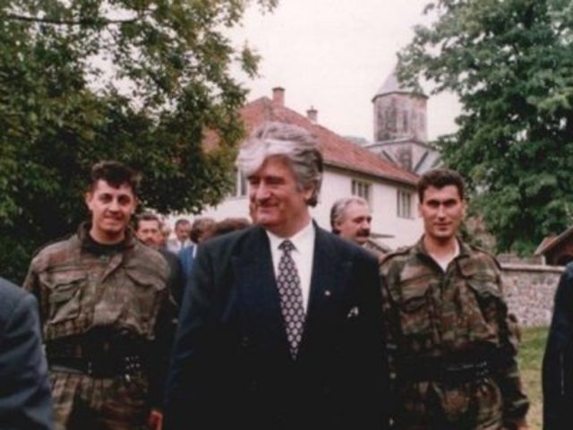 Karadzic conquers Srebrenica