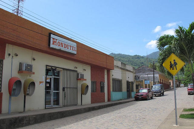 Instalación de lineas telefónicas