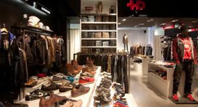 UNIQLO first store in Hiroshima