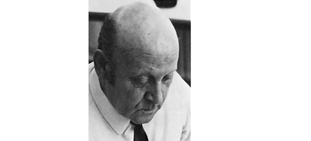 Max Miedinger disegna il carattere Helvetica