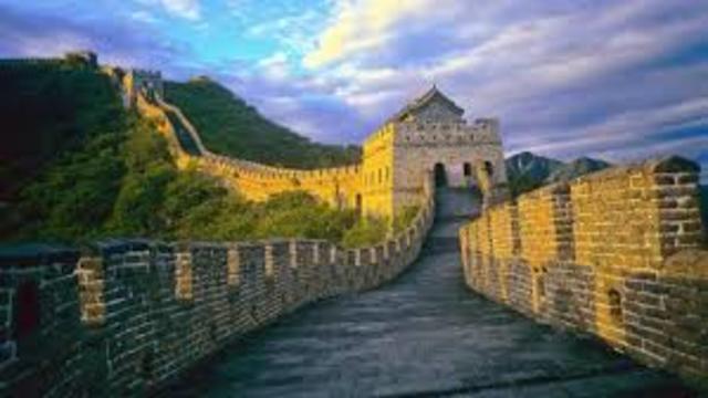 Building of Great Wall of China (221 BC)