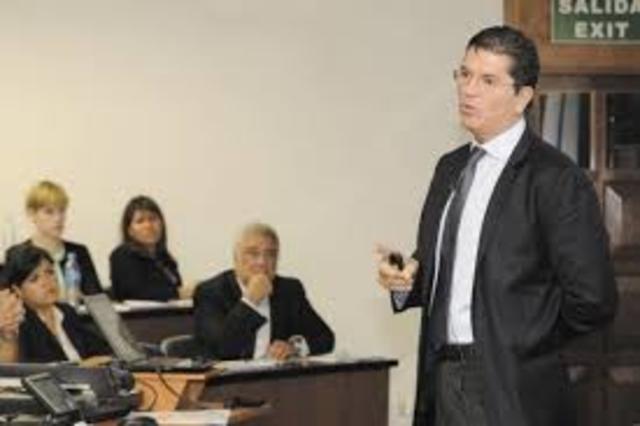 Reforma de estatutos