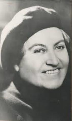 GABRIELA MISTRAL