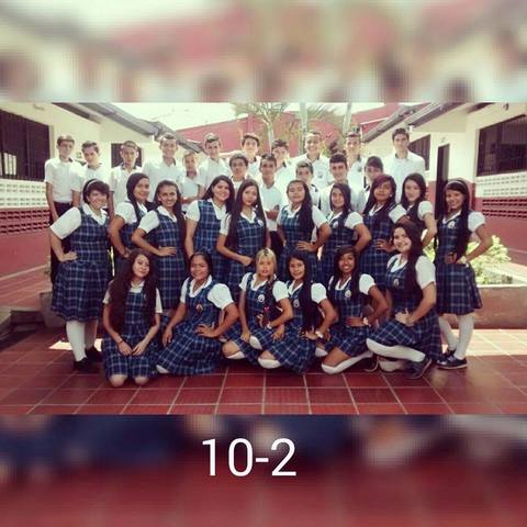 COMPARTIENDO EN GRADO 10º