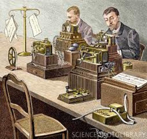 Telegraph Systems Emerge Based on the Electromagnet