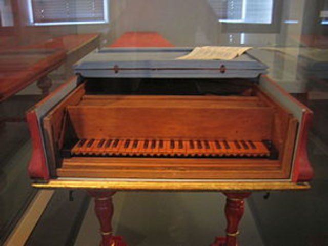 Piano (Italia. 1700. Bartolomeo Cristofori)