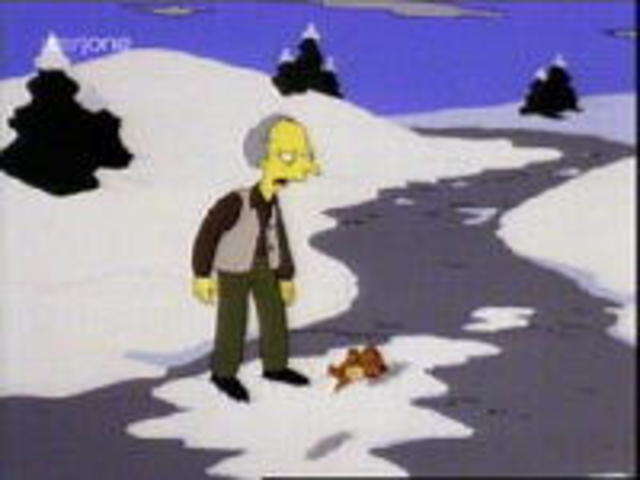 Clifford Burns jette l'ours de Burns